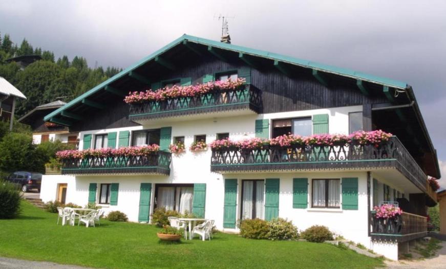 Chalet Fleur Des Alpes Les Gets Exterior foto